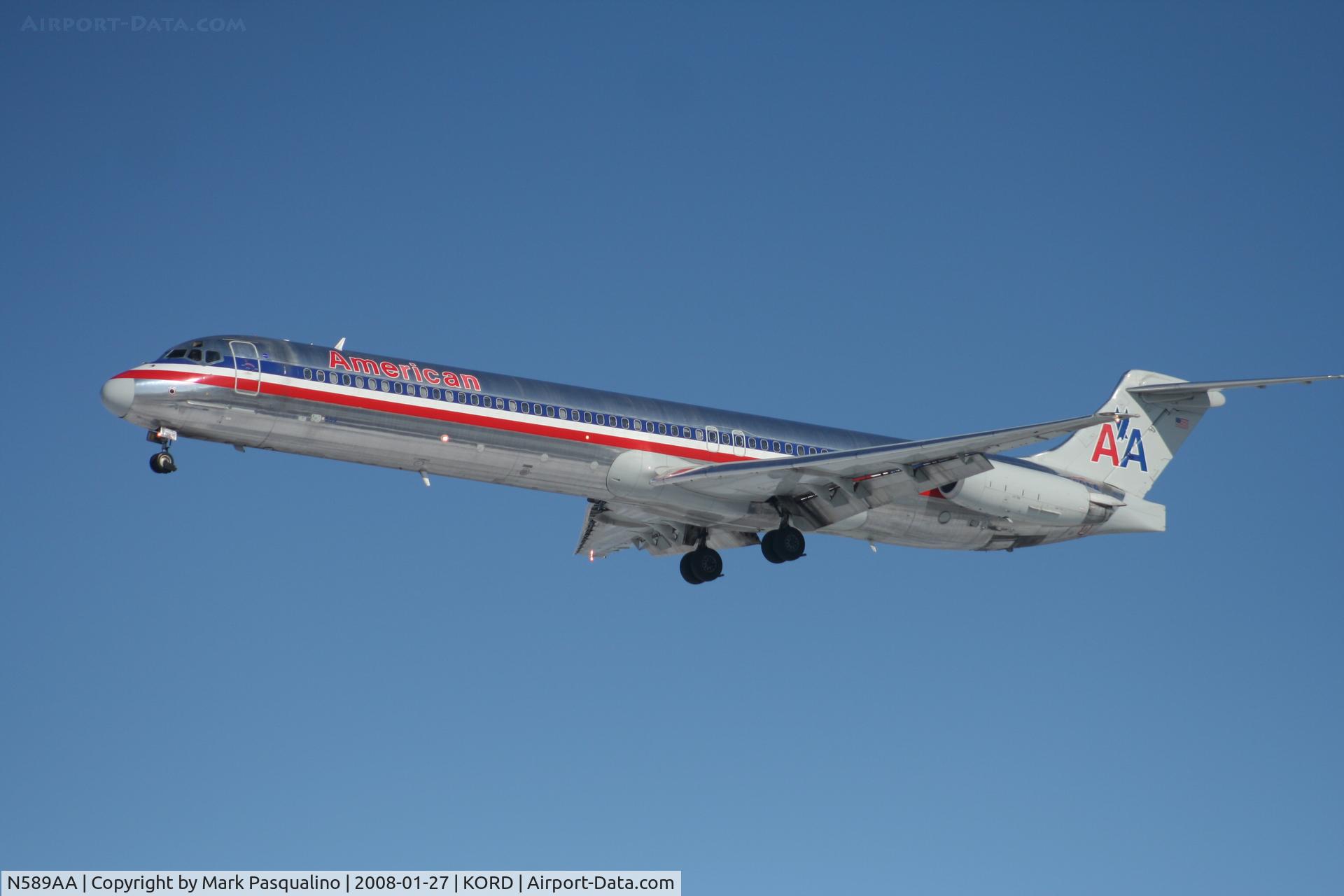 N589AA, 1991 McDonnell Douglas MD-83 (DC-9-83) C/N 53252, MD-83