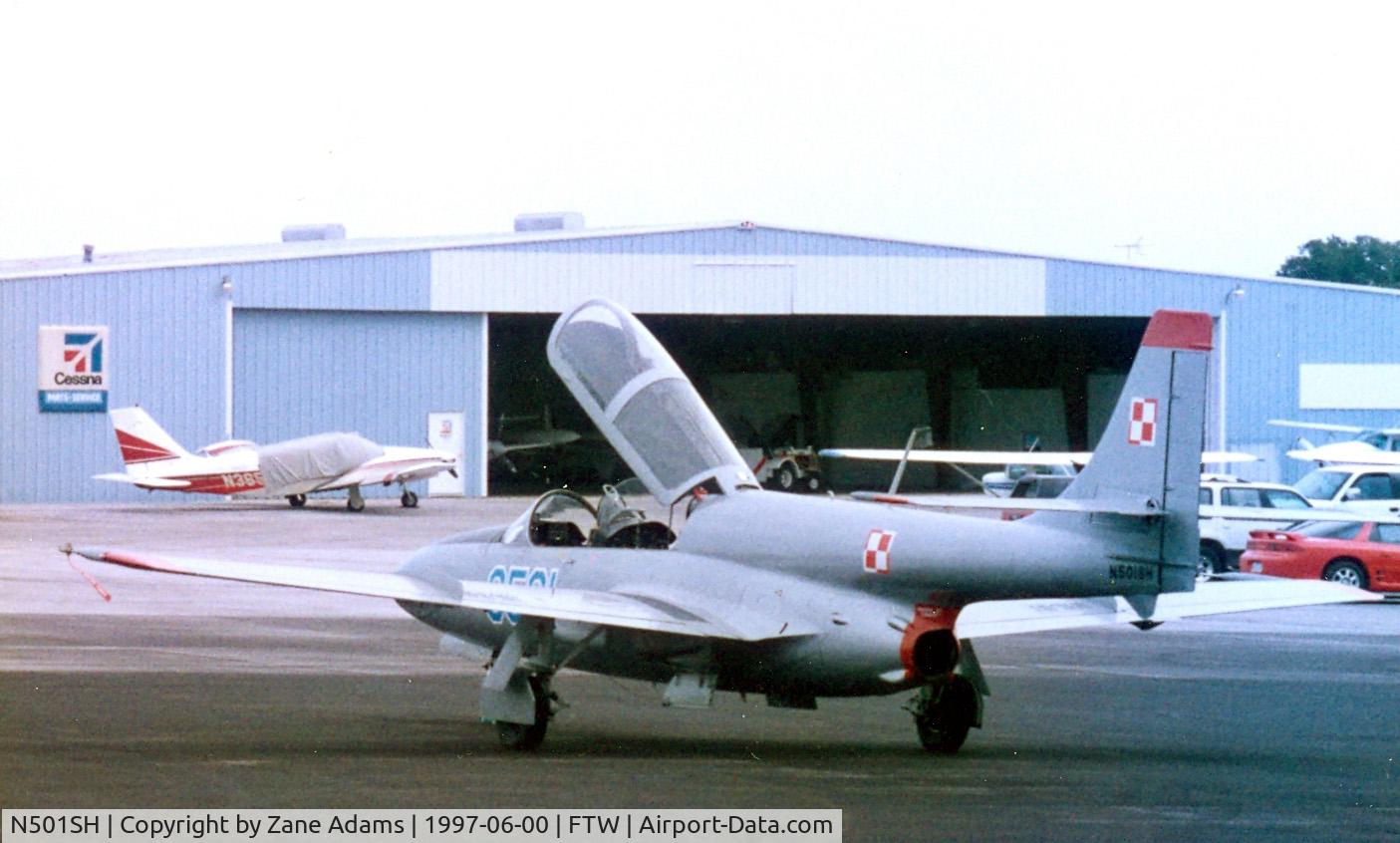 N501SH, PZL-Mielec TS-11 Iskra C/N 1H0501, Polish TS-11 Iskra