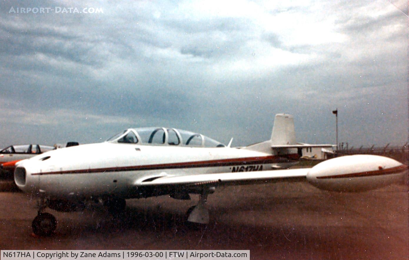 N617HA, 1964 Hispano HA-200 SAETA C/N E.14A-17, HA-200 Saeta at Meacham Field