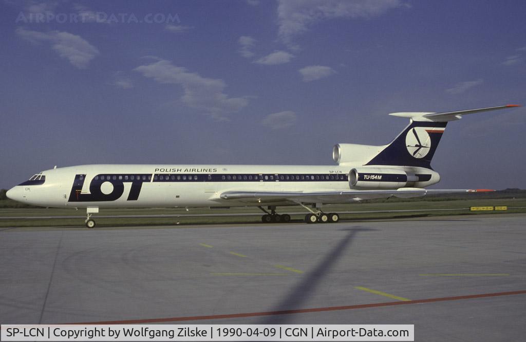 SP-LCN, 1990 Tupolev Tu-154M C/N 90A831, visitor