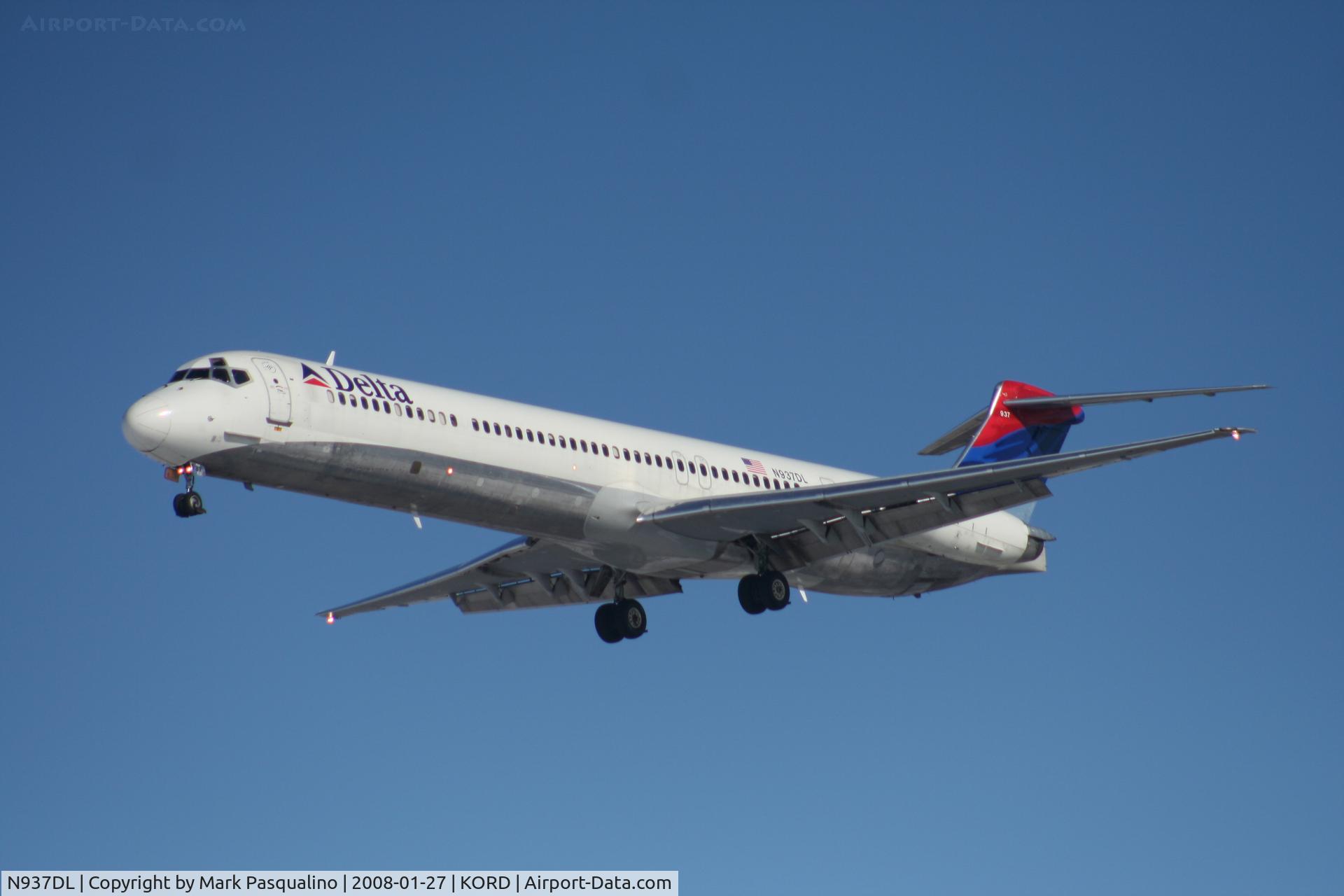N937DL, 1989 McDonnell Douglas MD-88 C/N 49810, MD-88