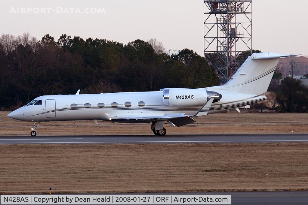 N428AS, 1978 Hawker Siddeley HS125 700A C/N 257026, Sandler Management Group Gulfstream G-IV N428AS rolling out on RWY 5 after arrival from Naples Municipal (KAPF).
