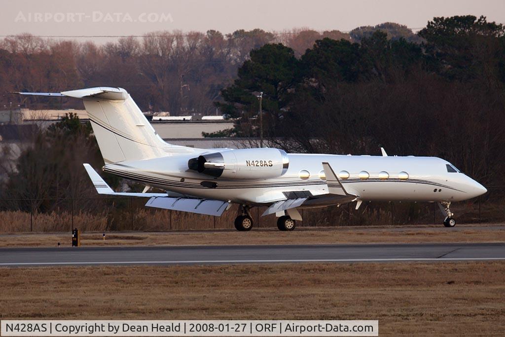 N428AS, 1978 Hawker Siddeley HS125 700A C/N 257026, Sandler Management Group Gulfstream G-IV N428AS taxiing to the business jet terminal after on Taxiway Foxtrot after arrival on RWY 5 from Naples Municipal (KAPF).