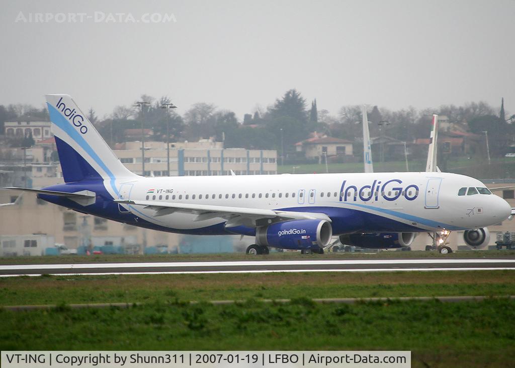 VT-ING, 2006 Airbus A320-232 C/N 3004, Line up rwy 32L for delivery flight