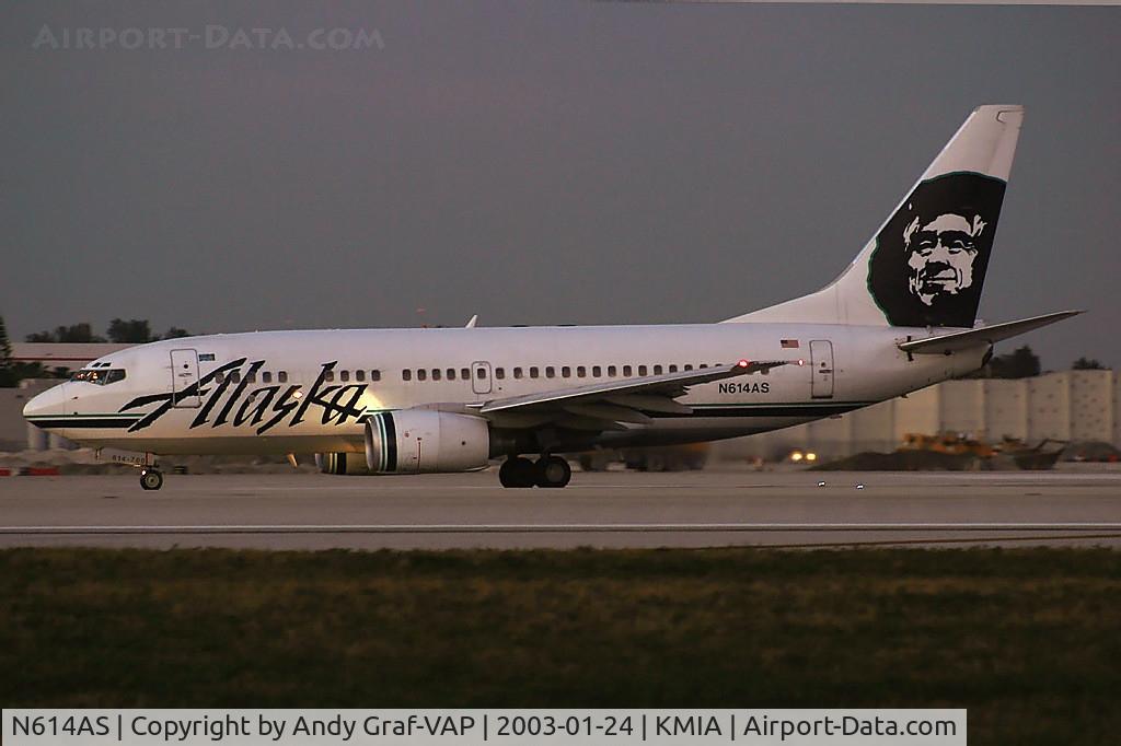 N614AS, 1999 Boeing 737-790 C/N 30343, Alsaka Airlines 737-700