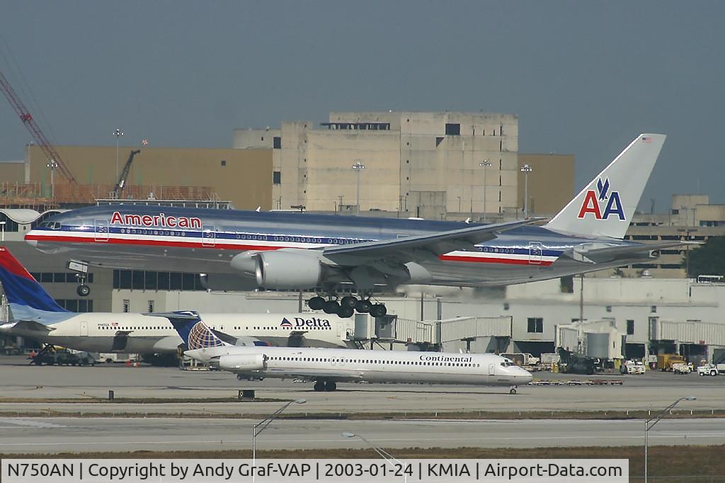 N750AN, 2001 Boeing 777-223 C/N 30259, American Airlines 777-200