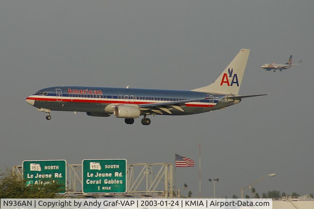 N936AN, 2000 Boeing 737-823 C/N 29532, American Airlines 737-800
