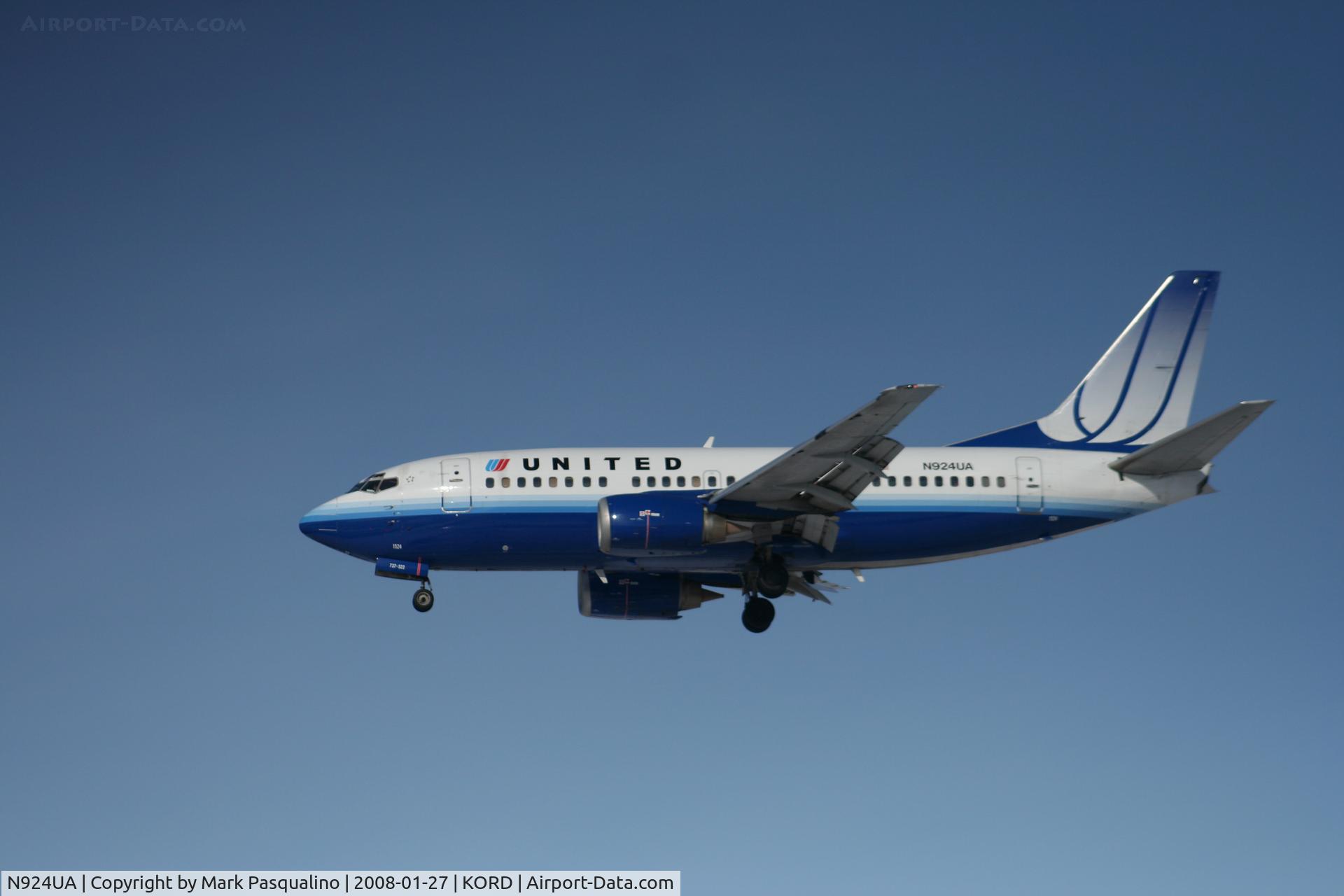 N924UA, 1992 Boeing 737-522 C/N 26645, Boeing 737-500