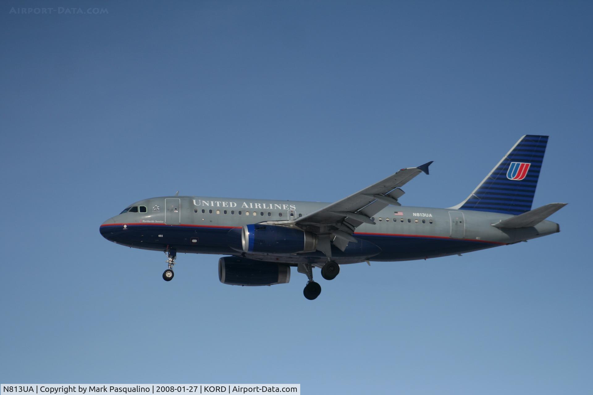 N813UA, 1998 Airbus A319-131 C/N 858, Airbus A319