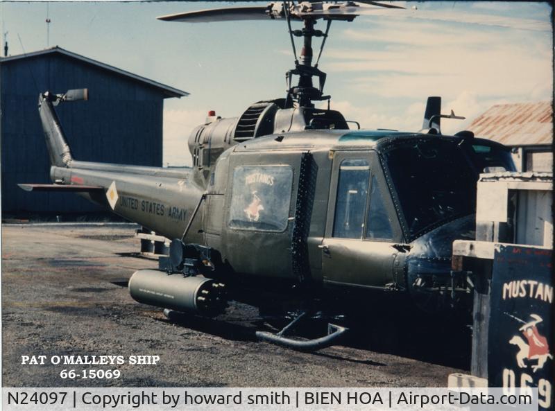 N24097, Bell UH-1M C/N 66-15069, my ship in revetment in 1970