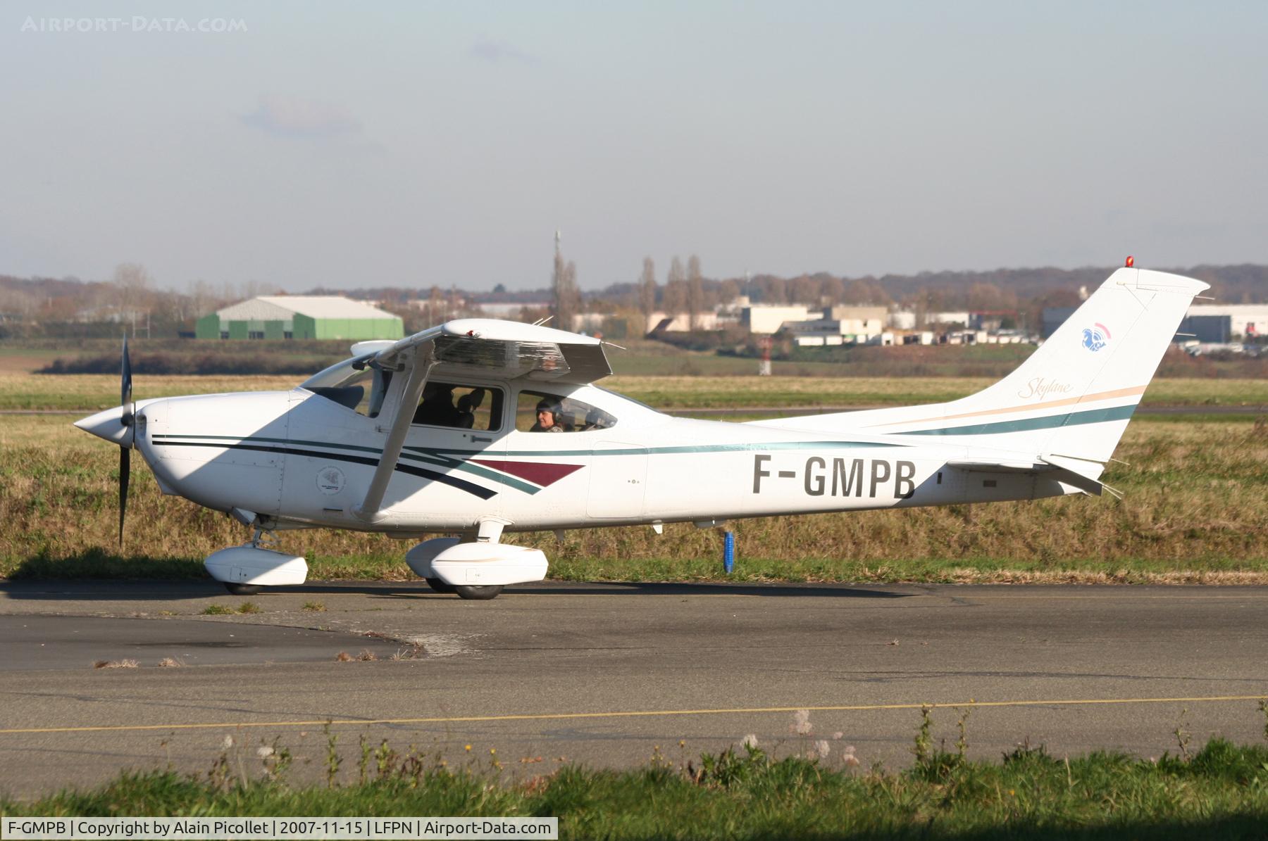 F-GMPB, 1998 Cessna 182S Skylane C/N 18280217, port side view