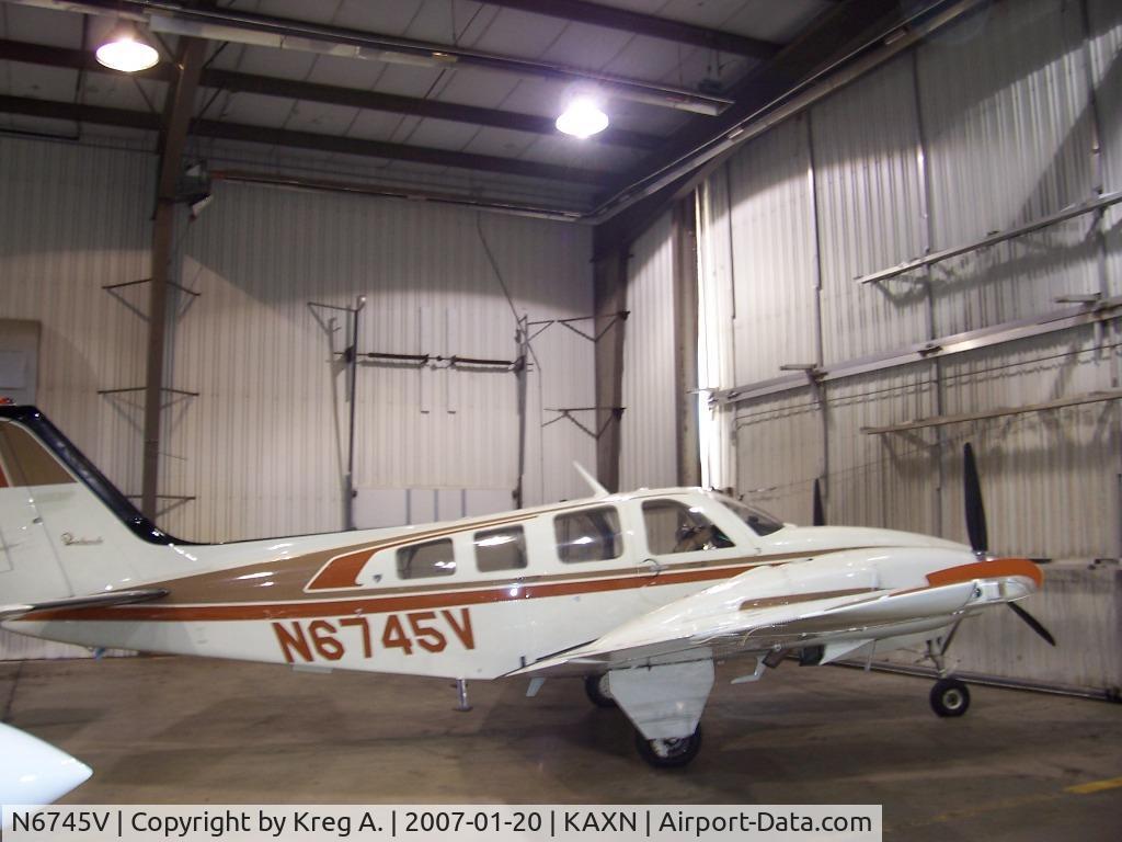 N6745V, 1980 Beech 58P Baron C/N TJ-272, In the hangar