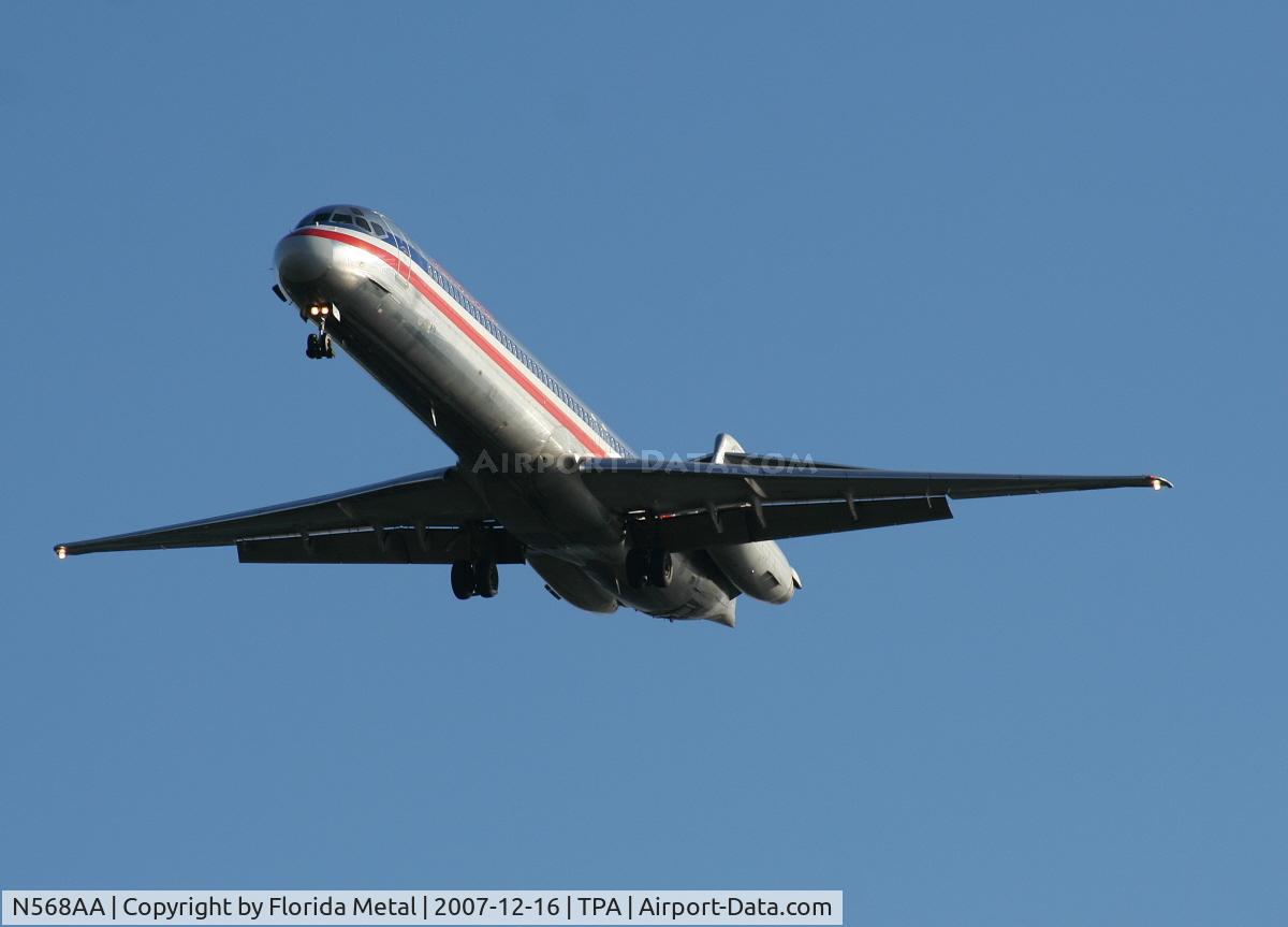 N568AA, 1987 McDonnell Douglas MD-83 (DC-9-83) C/N 49349, American
