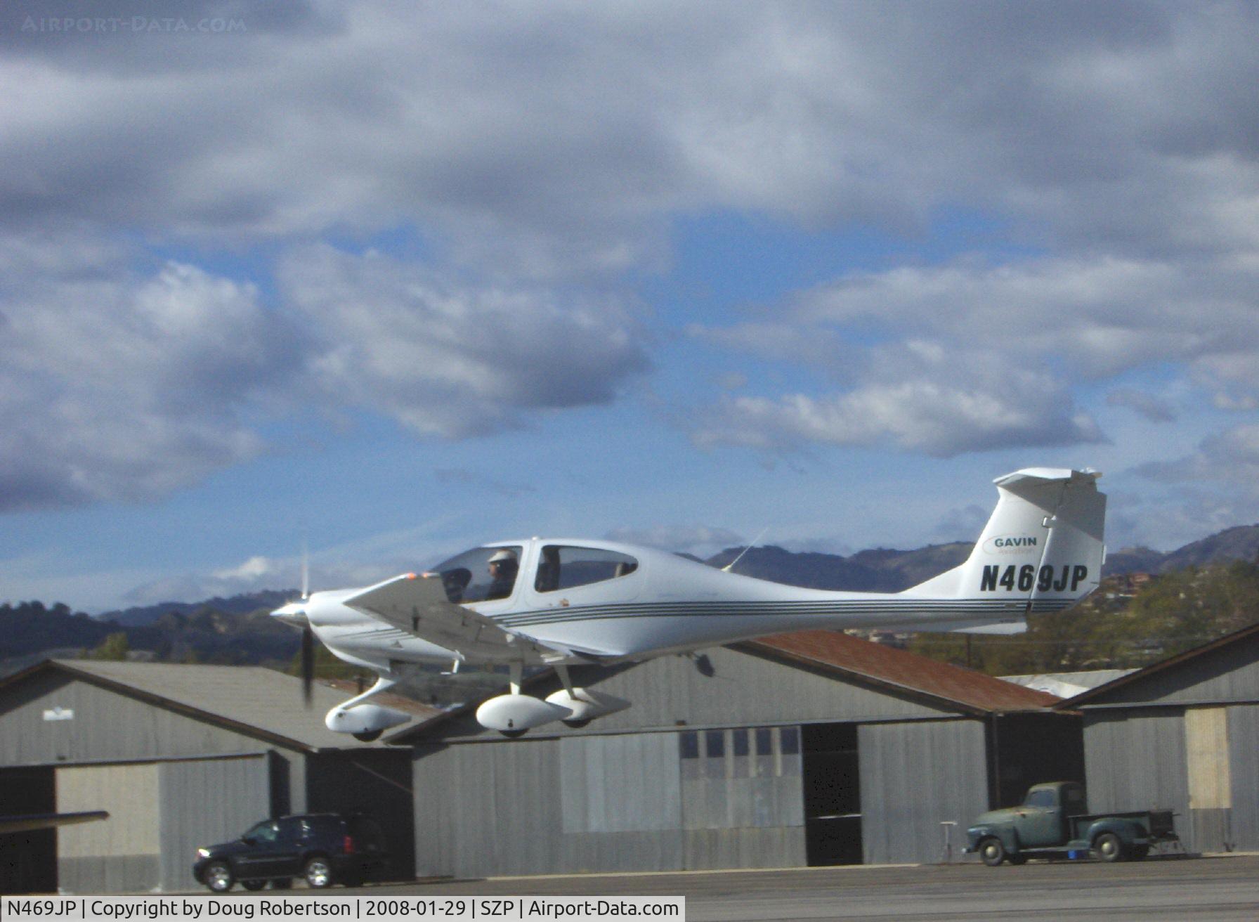 N469JP, Diamond DA-40 Diamond Star C/N 40.469, Diamond Aircraft Ind. DA-40, Lycoming IO-360-M1A 180 Hp, takeoff Rwy 22
