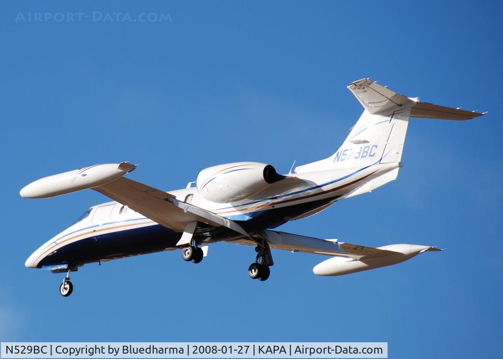 N529BC, 1982 Gates Learjet Corp. 35A C/N 471, Approach to 17L.