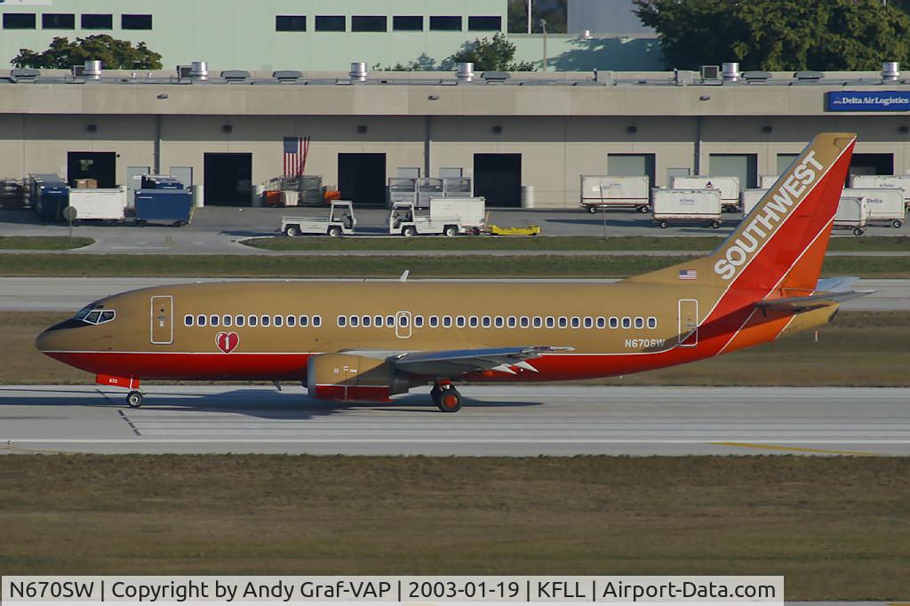 N670SW, 1988 Boeing 737-3G7 C/N 23784, Southwest 737-300