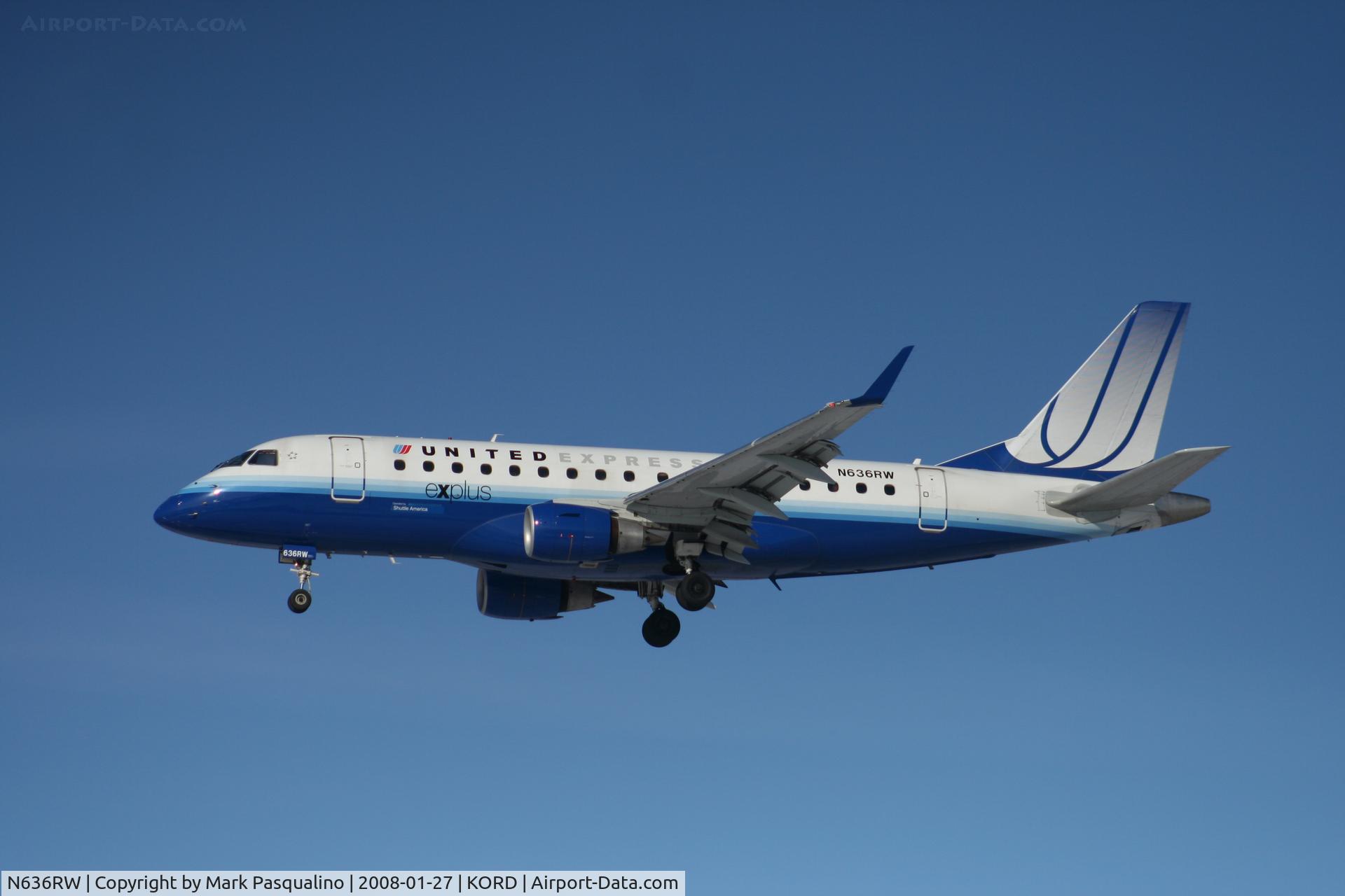 N636RW, 2004 Embraer 170SE (ERJ-170-100SE) C/N 17000052, ERJ 170-100 SE