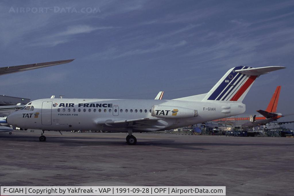 F-GIAH, 1969 Fokker F.28-1000 Fellowship C/N 11012, TAT Fokker 28