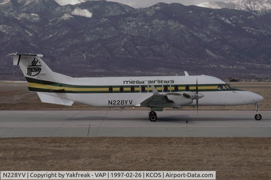 N228YV, 1996 Beech 1900D C/N UE-228, Mesa Airlines Beech 1900D