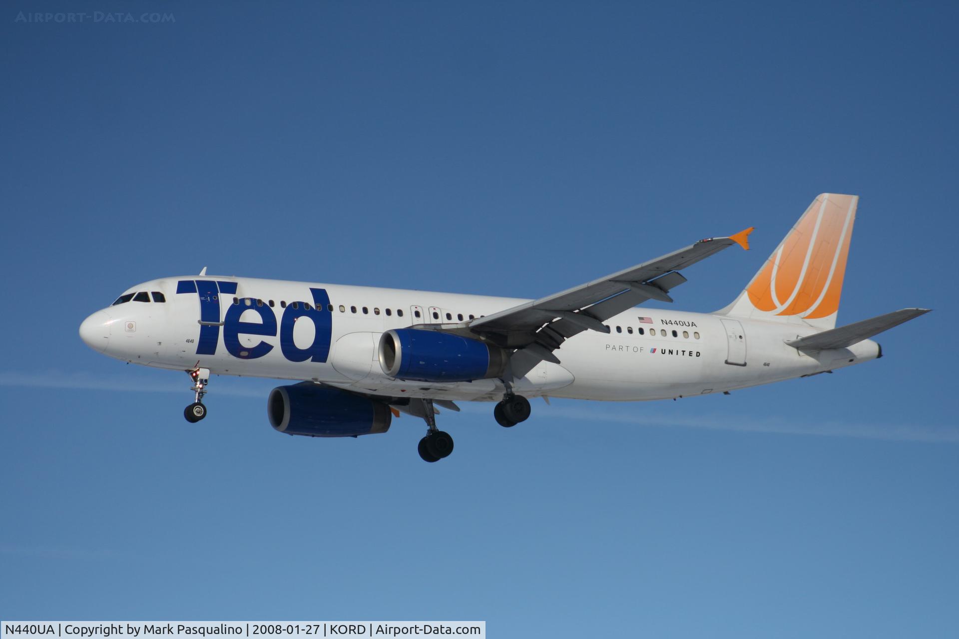 N440UA, 1997 Airbus A320-232 C/N 702, Airbus A320