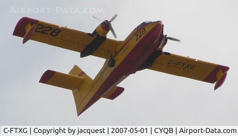 C-FTXG, 1970 Canadair CL-215-I (CL-215-1A10) C/N 1014, On approach runway 30