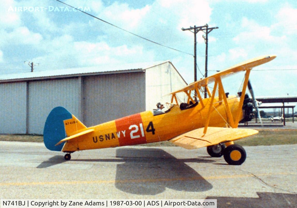 N741BJ, 1985 Boeing 75 C/N AR-36, Stearman at Addison