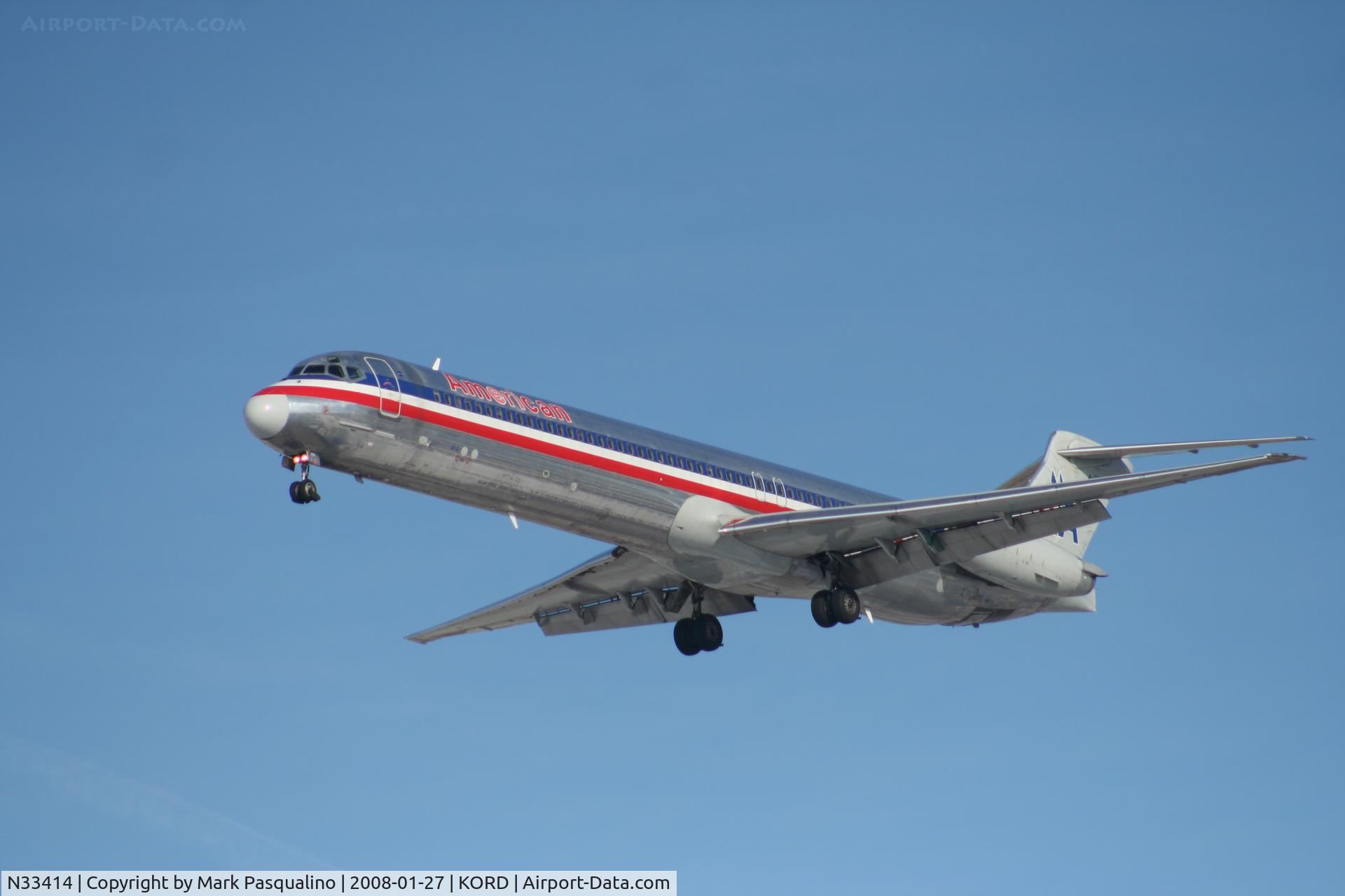 N33414, 1986 McDonnell Douglas MD-82 (DC-9-82) C/N 49325, MD-82