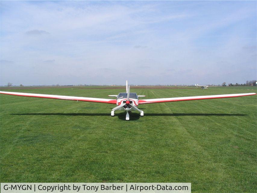 G-MYGN, 1992 AMF Chevvron 2-32C C/N 034, Chevvron Motor Glider