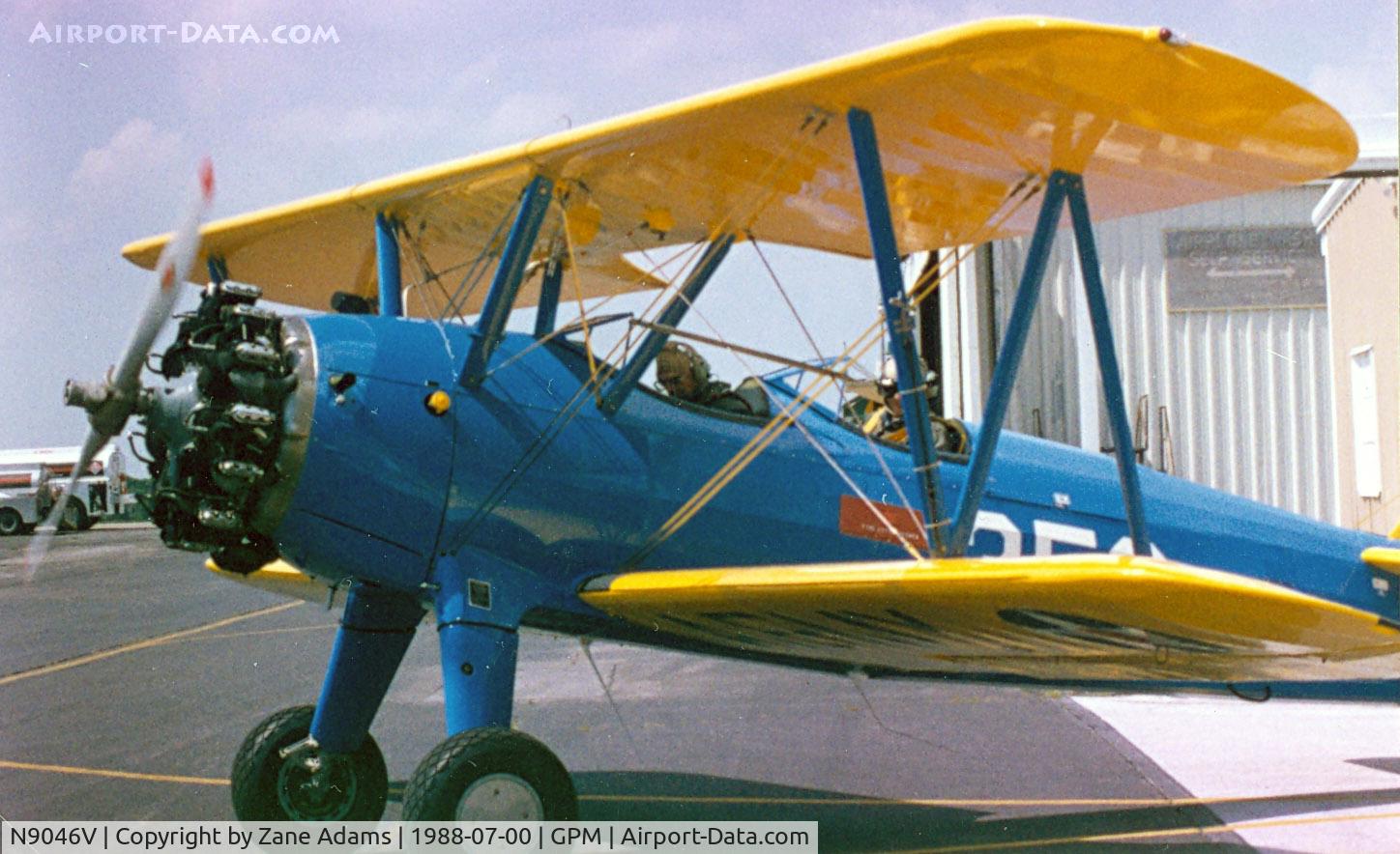 N9046V, Boeing A75N1 C/N 75-2040, Stearman at Grand Prairie