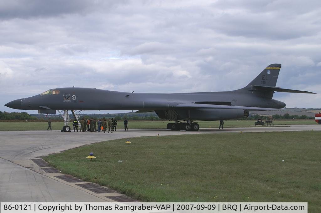 86-0121, 1986 Rockwell B-1B Lancer C/N 81, USA - Air Force Rockwell B1