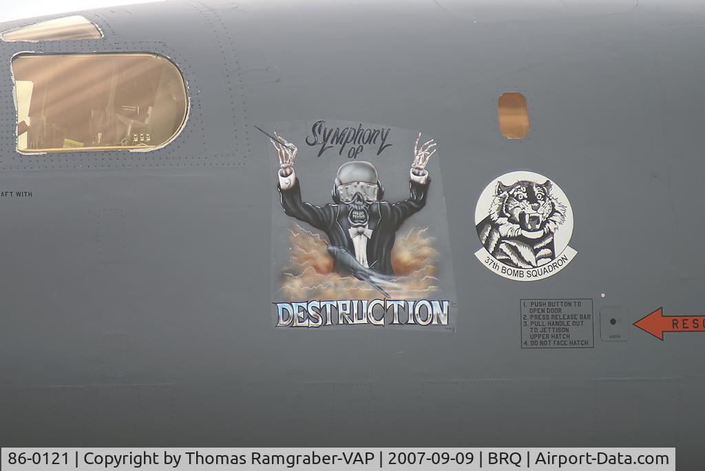 86-0121, 1986 Rockwell B-1B Lancer C/N 81, USA - Air Force Rockwell B1