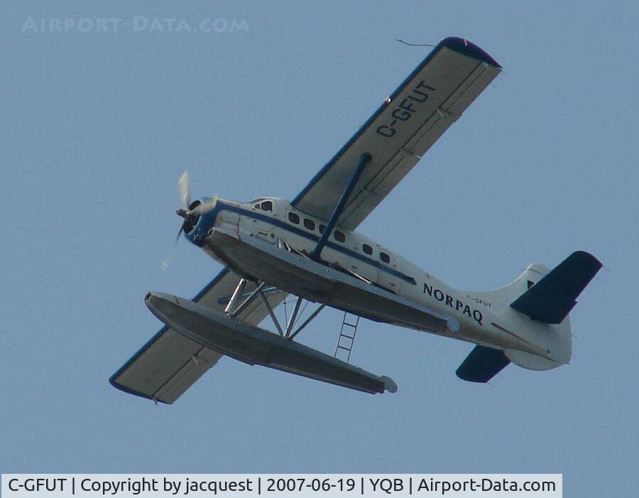 C-GFUT, 1954 De Havilland Canada DHC-3 Otter C/N 404, Passing over the River
