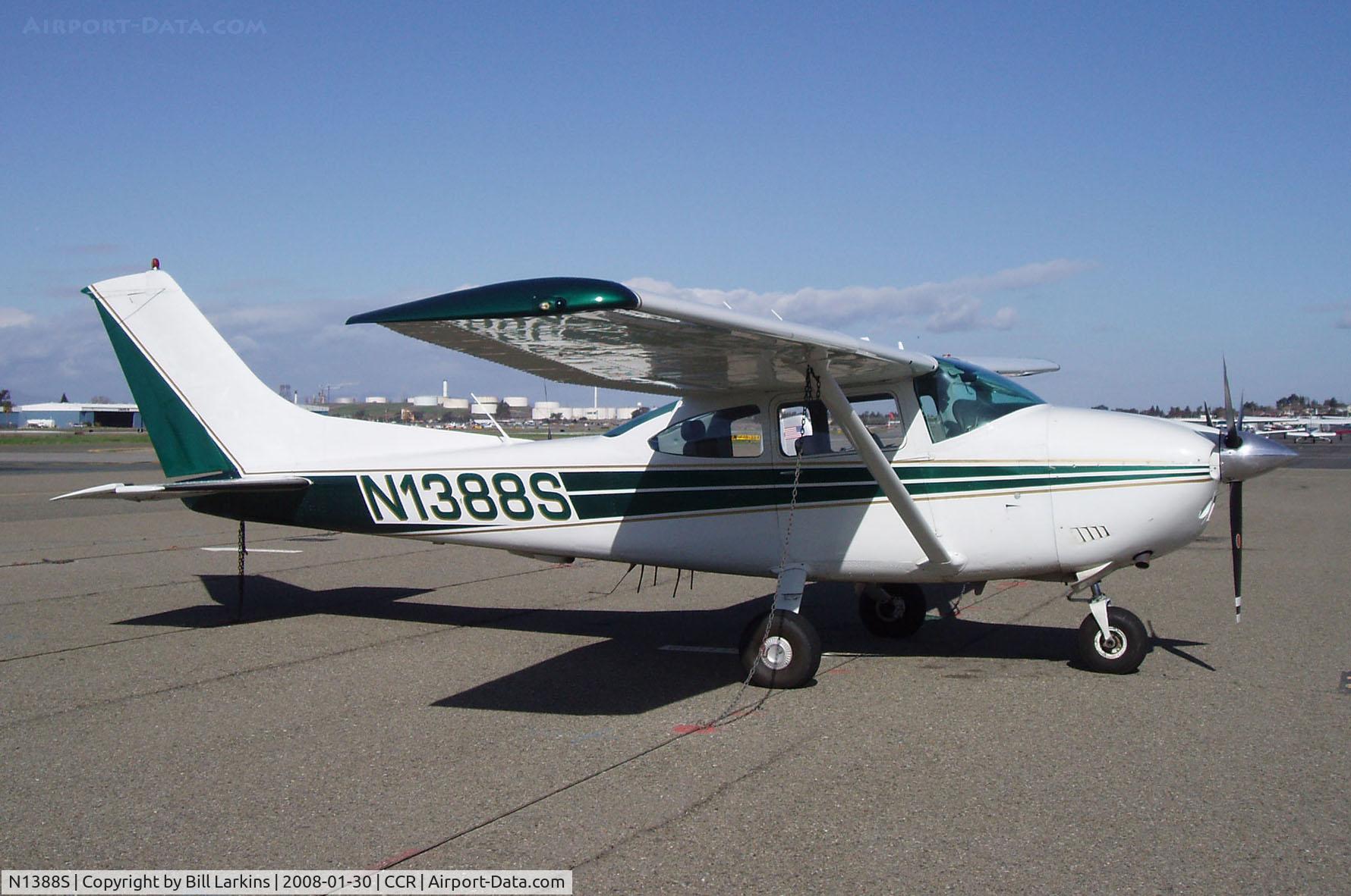 N1388S, 1976 Cessna 182P Skylane C/N 18264949, Visitor from Sacramento.