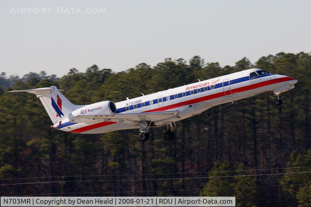 N703MR, 1999 Embraer ERJ-135LR (EMB-135LR) C/N 145173, American Eagle N703MR (FLT EGF656) climbing out from RWY 5L enroute to John F Kennedy Int'l (KJFK).
