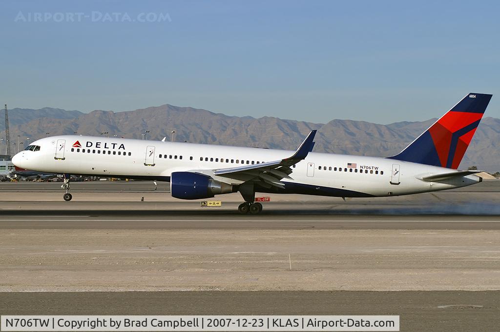 N706TW, 1997 Boeing 757-2Q8 C/N 28165, Delta Airlines / 1997 Boeing 757-2Q8
