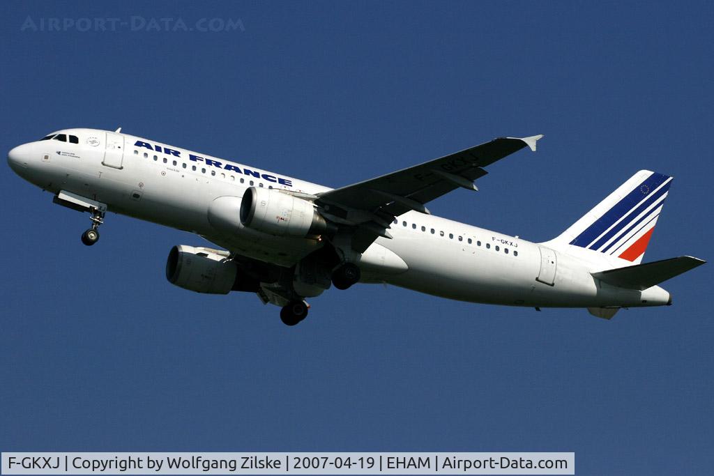 F-GKXJ, 2002 Airbus A320-214 C/N 1900, visitor