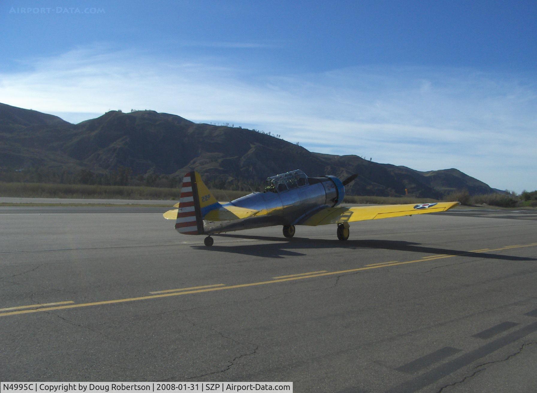 N4995C, 1949 North American T-6G Texan C/N 168-481, 1949 North American T-6G TEXAN 'Thirsty Girl', P&W R-1340 600 Hp, taxi to Rwy 04