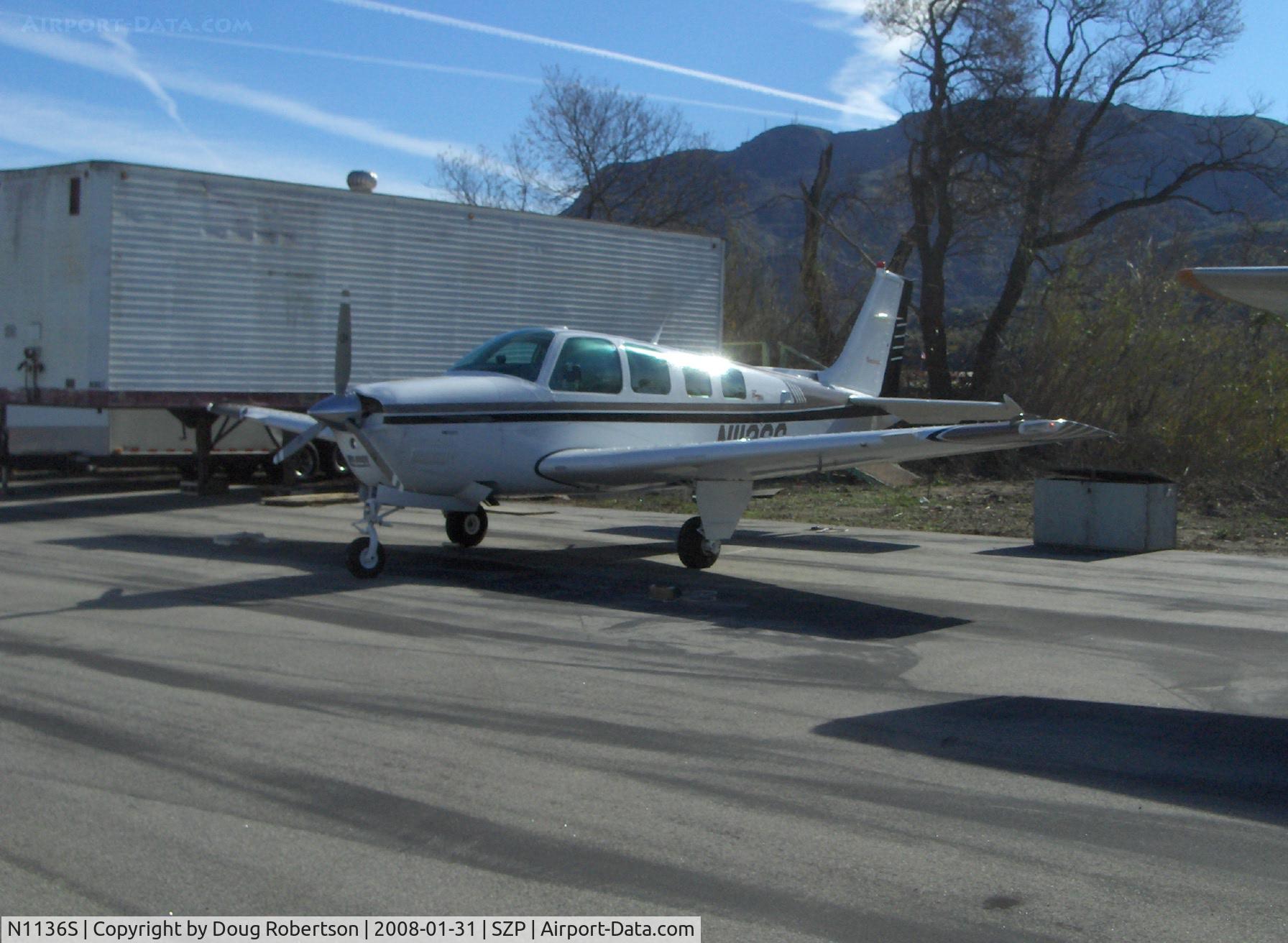 N1136S, 1996 Raytheon Aircraft Company A36 Bonanza C/N E-3054, 1996 Raytheon Beech A36 BONANZA, Continental IO-550-B 300 Hp