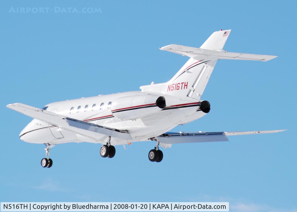 N516TH, 1999 Raytheon Hawker 800XP C/N 258418, Approach to 17L.