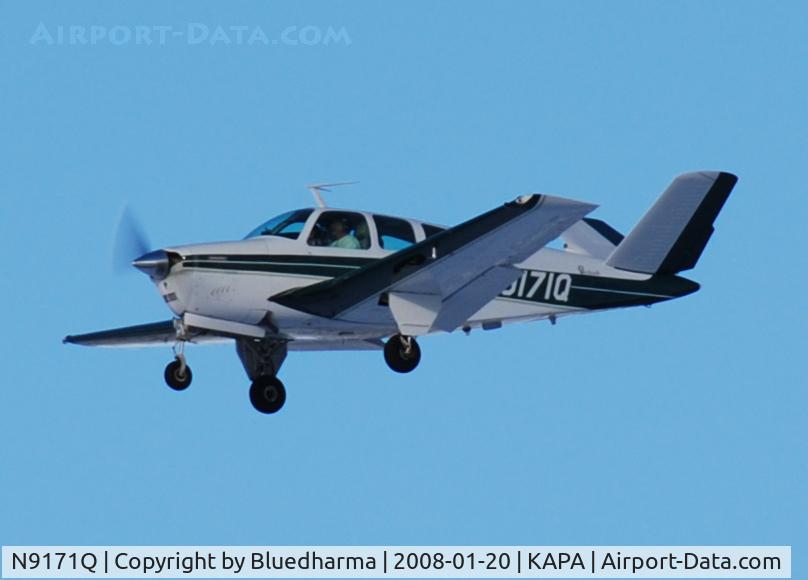 N9171Q, 1970 Beech V35B Bonanza C/N D-9246, Approach to 17L.