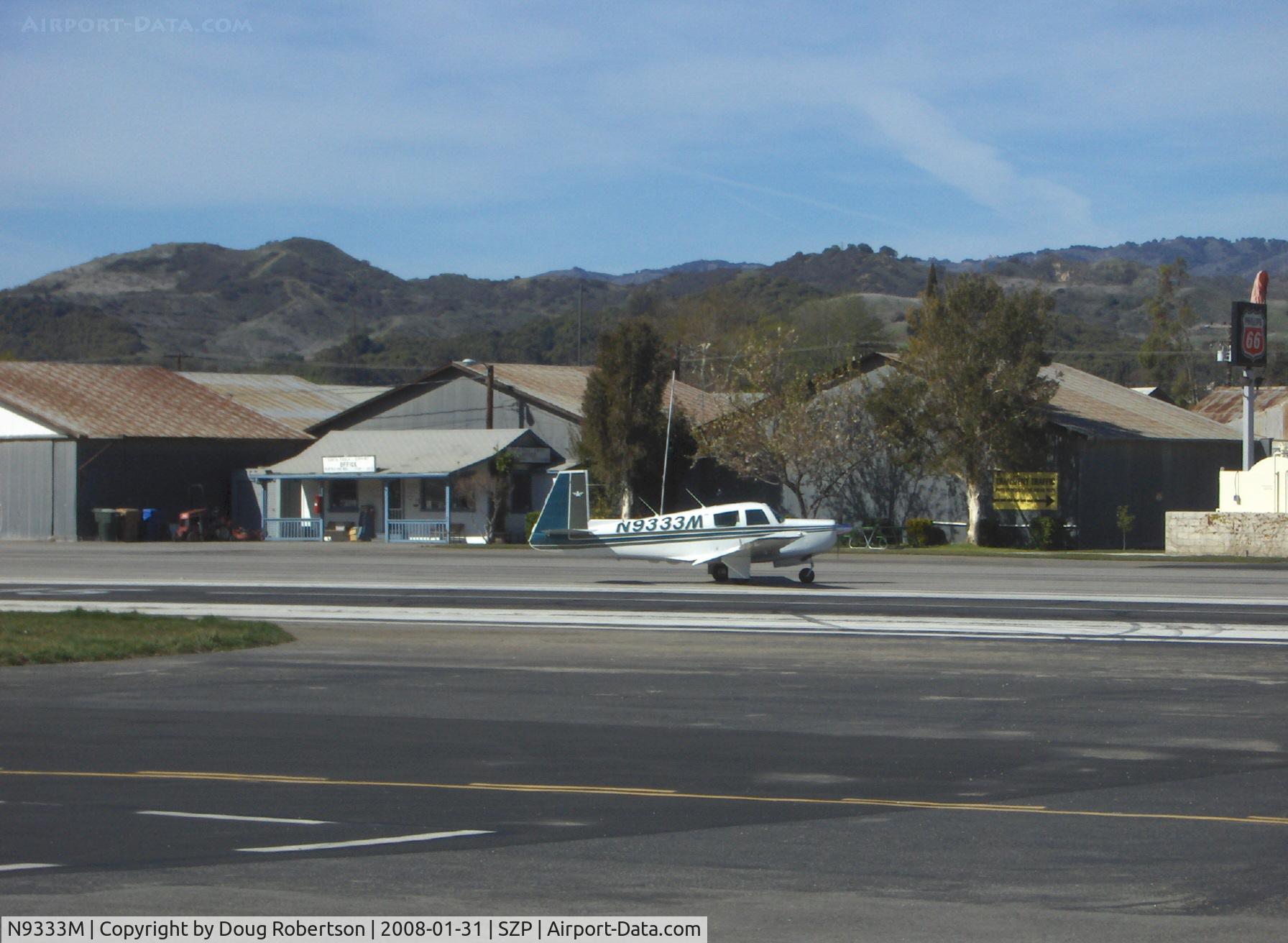 N9333M, 1966 Mooney M20E C/N 1265, 1966 Mooney M20E SUPER 21, Lycoming O&VO-360 200 Hp, landing roll Rwy 04