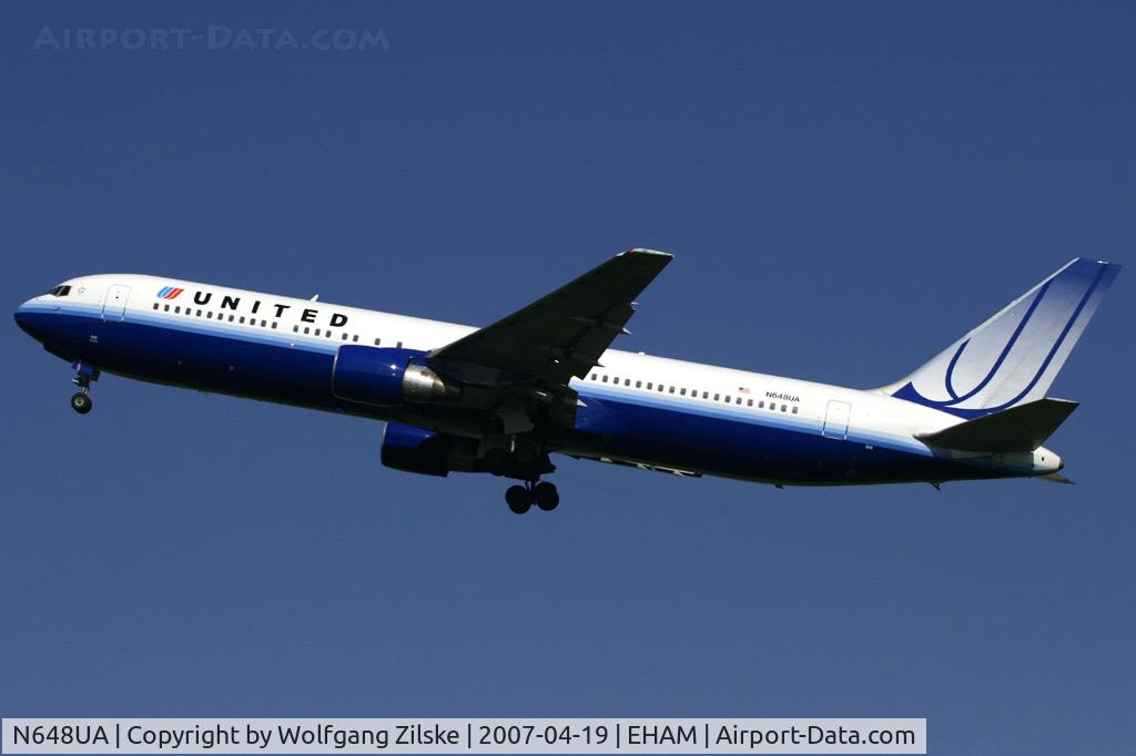 N648UA, 1992 Boeing 767-322ER C/N 25285, visitor