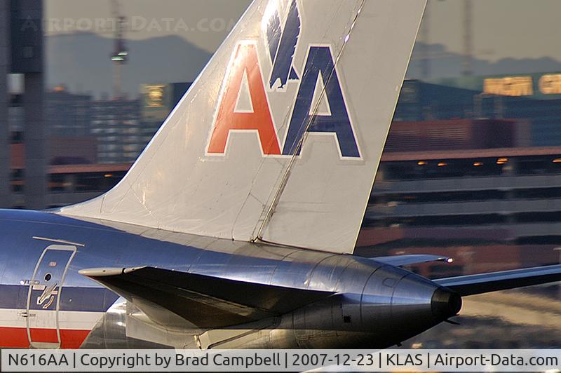 N616AA, 1989 Boeing 757-223 C/N 24524, American Airlines / 1989 Boeing 757-223