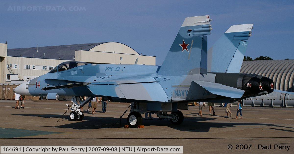 164691, McDonnell Douglas F/A-18C Hornet C/N 1124, One of the resident Aggressors