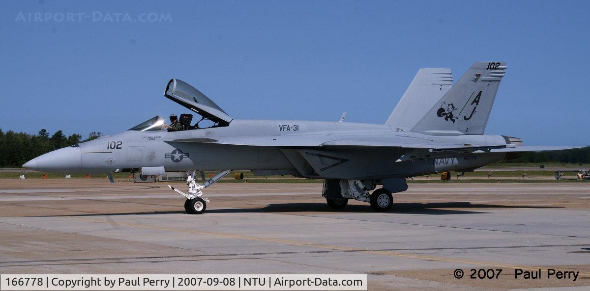166778, Boeing F/A-18E Super Hornet C/N E124, Felix LIVES!!