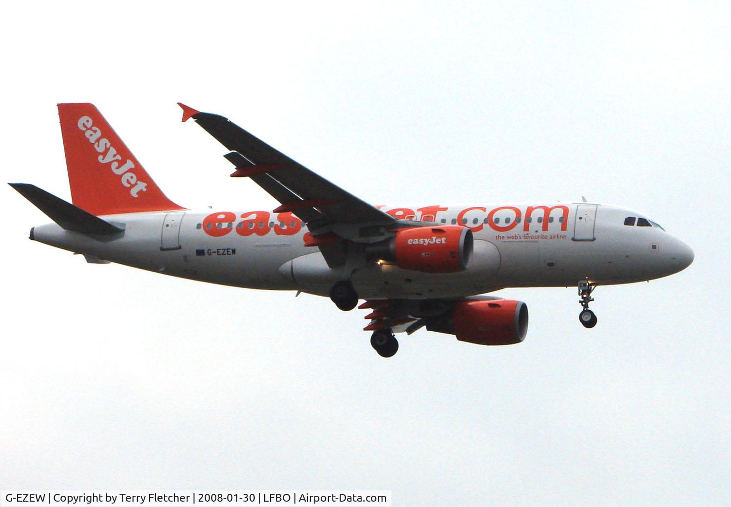 G-EZEW, 2004 Airbus A319-111 C/N 2300, Easyjet A319 arrives at Toulouse
