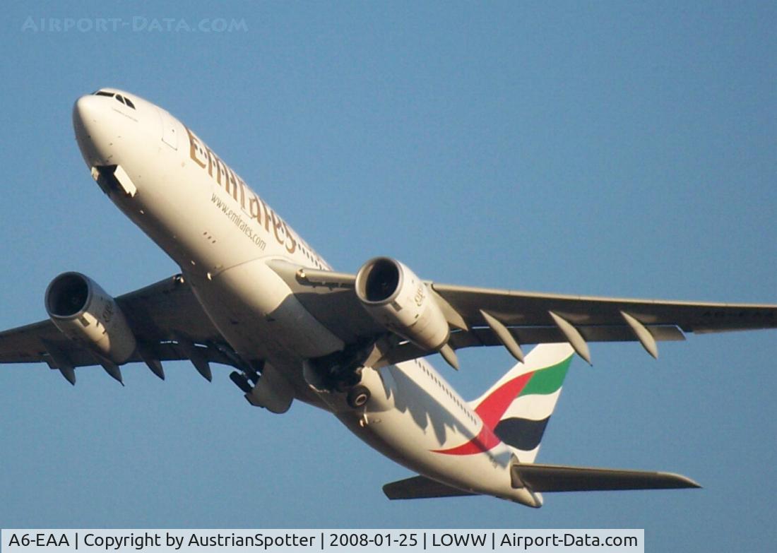 A6-EAA, 2000 Airbus A330-243 C/N 348, Emirates A 330-243