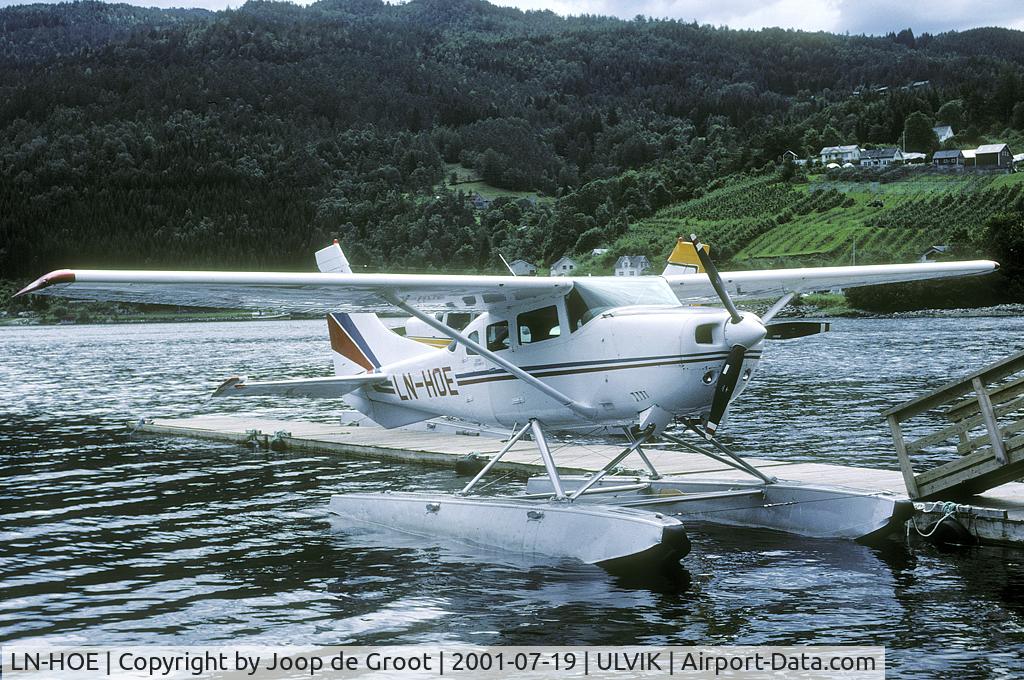 LN-HOE, Cessna U206G 6 II Stationair C/N U20605143, We encoutered this Cessna in Ulvik harbour