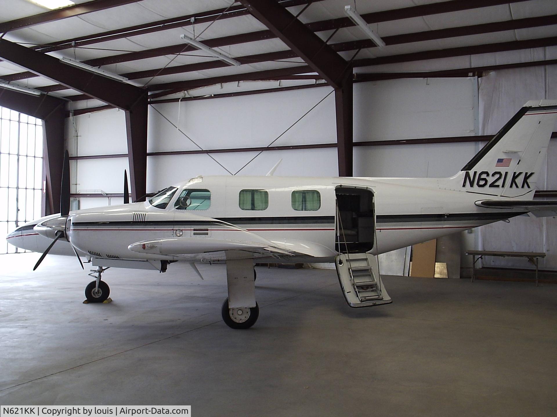 N621KK, 1974 Piper PA-31P Navajo C/N 31P-7400204, Hangared