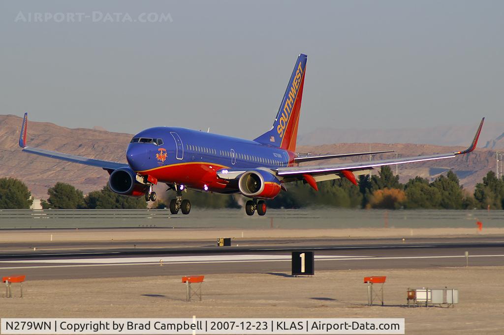 N279WN, 2007 Boeing 737-7H4 C/N 32532, Southwest Airlines - 'Summer of Love' - Beatles - 'Cirque Du Soleil - Mirage, Las Vegas' / 2007 Boeing 737-7H4